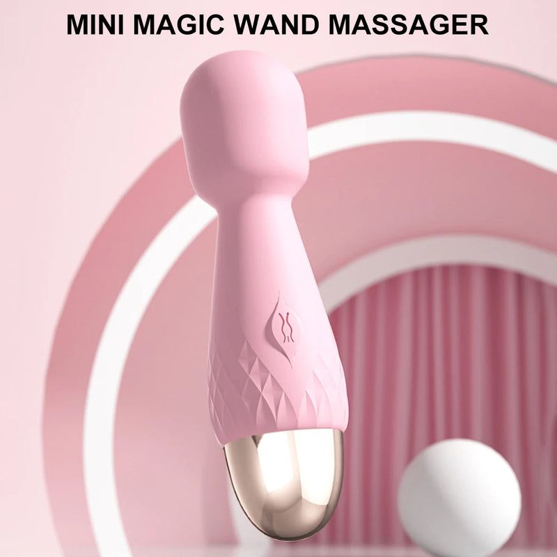 Mini clitoral vibrator